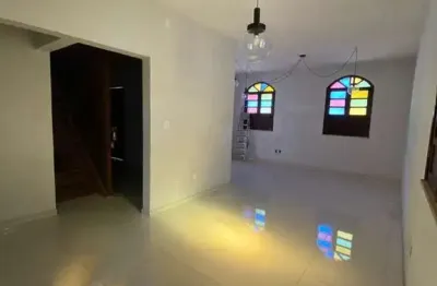 Casa residencial para locação em rua pública, mangabeira, feira de santana, 5 quartos, 3 suítes, 1 sala, 4 banheiros, 4 vagas, 336m² área total.