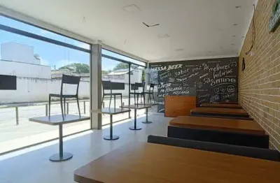 Ponto comercial para locação em rua pública, sim, feira de santana, 1 sala, 1 banheiro, 137m² área.