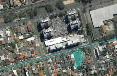 Terreno à venda na Rua Capitão João Zaleski, 795, Lindóia, Curitiba
