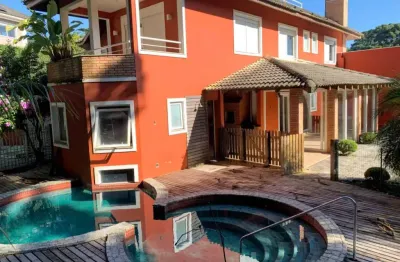 Casa com 4 quartos à venda na Rua Theodoro Makiolka, 1060, Santa Cândida, Curitiba