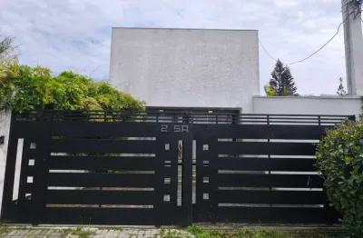 Casa com 2 quartos à venda na Rua Dante Angelote, 205, Bairro Alto, Curitiba