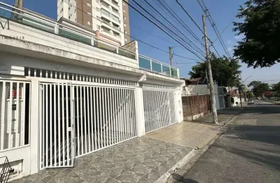 Casa com 3 quartos e 3 banheiros para alugar, 210 m² por r$ 4.200/mês