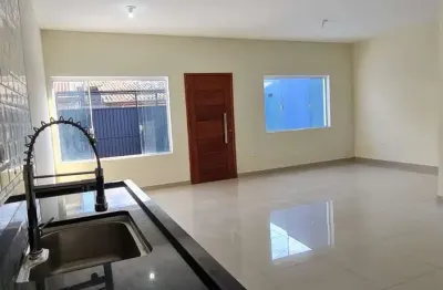 Casa à venda ou localização na villa branca - seu novo lar espera por você!