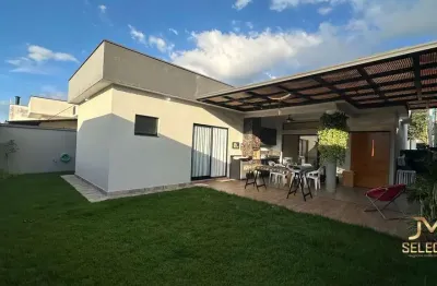 Casa de condomínio térrea de 300m² no terras do vale
