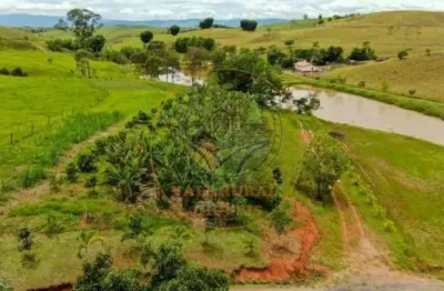 Chácara / sítio com 3 quartos à venda no Centro, Natividade da Serra 