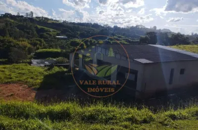 Chácara / sítio com 2 quartos à venda no Centro, Baependi 