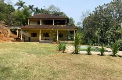 Linda chácara com piscina e nascente em monteiro lobato - ch00212