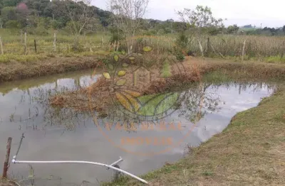 Chácara em caçapava de 7.017,52 m² com casa de laje, tanque de peixes e pomar! ch00188