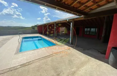 Excelente chácara na zona norte de sjc com piscina! ch00172