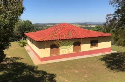Belíssimo sítio na região de sorocaba de porteira fechada! st00068