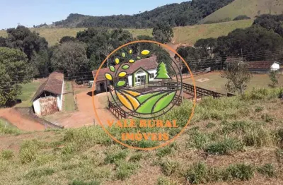 Fazenda no sul de minas com muita pastagem e apropriada para pecuária! fa00034