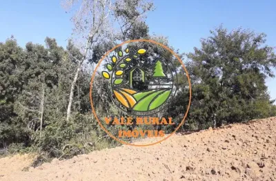 Terreno à venda no Centro, Jambeiro 