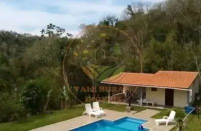 Ótima chácara de 28.000m²  em caçapava- sp  ch00284