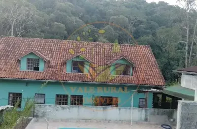 Excelente chácara com piscina em santa isabel- sp  ch00322