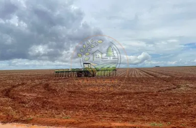 Fazenda de 14.200 hectares na região noroeste de minas - mg  fa00225