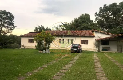 Chácara com piscina e área gourmet em jacareí - sp  ch00346