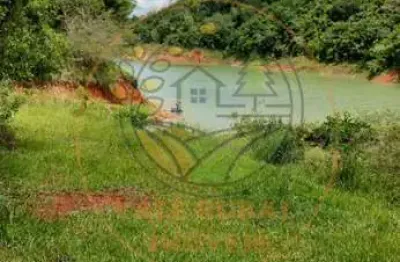 Terreno à venda no Centro, Santa Branca 