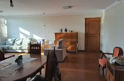 Apartamento com 3 quartos, 146 m²,  Con. Edificio Paes de Barros