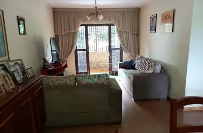 Sobrado  a venda c/ 360m² útil -07  dormitórios,  04 wc,  c/ elevador  e 04 garagem - bairro ideal,