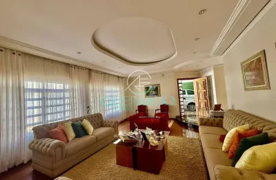 Sobrado de alto padrão com piscina e 4 suítes no jardim itatiaia – luxo, espaço e sofisticação na z