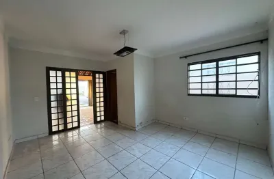 Casa 2 quartos com garagem coberta aceita financiamento, loteamento são francisco, piracicaba, sp