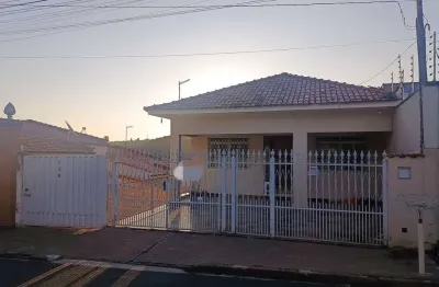 Casa com 5 quartos à venda na Vila Nova, Piracicaba 