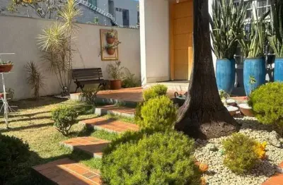 Casa com 5 quartos à venda na c 178, 1, setor nova suiça, goiânia por r$ 1.590.000