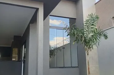 Casa com 2 quartos à venda na antônio carlos tavares de morais, 3, setor colonial sul, aparecida de goiânia por r$ 380.000