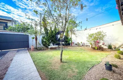 Casa com 3 quartos à venda no São João, Itajaí 
