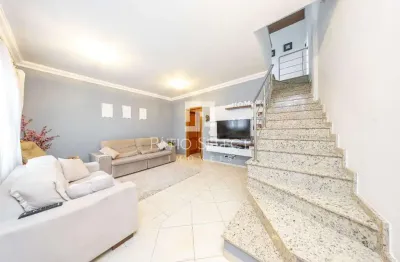 Sobrado com 4 quartos (1 suíte) à venda no bairro xaxim - curitiba/pr
