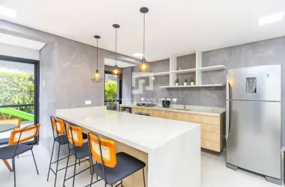 Cobertura com 174.7 m², 3 quartos sendo 1 suíte à venda no bairro centro.