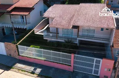 Casa com 3 dormitórios à venda por r$ 790.000,00 - velha - blumenau/sc
