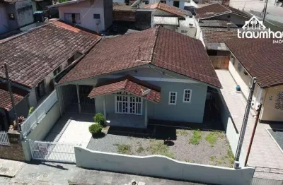 Casa com 4 dormitórios à venda, 163 m² por r$ 470.000,00 - garcia - blumenau/sc