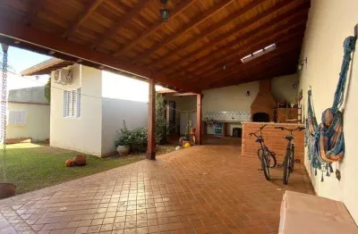 Casa à venda em jaguariúna, subdivisão gastaldo, com 4 quartos, com 220 m²