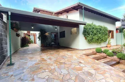 Casa à venda em jaguariúna, estância das flores, com 3 quartos, com 297 m²