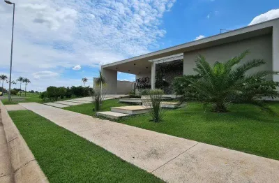 Casa à venda em jaguariúna, residencial campo camanducaia, com 3 suítes, com 246 m²