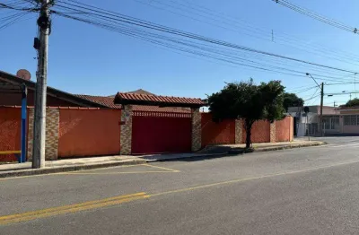 Casa à venda em jaguariúna, dom bosco, com 2 quartos, com 195 m²