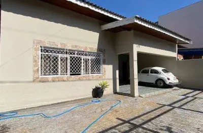 Casa à venda em jaguariúna, jardim são joão 2° parte, com 3 quartos, com 232 m²