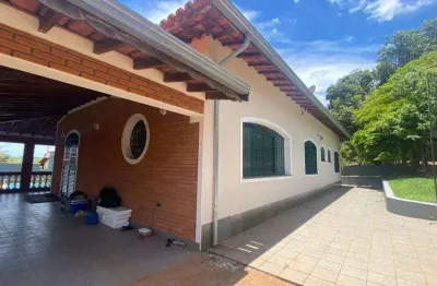 Chácara à venda em jaguariúna, parque ana helena, com 3 quartos, com 951.6 m², condomínio ana helena