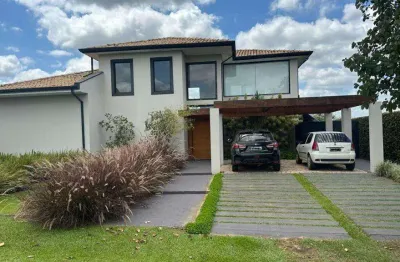 Casa à venda em jaguariúna, condomínio plazza ville, com 4 suítes, com 400 m²