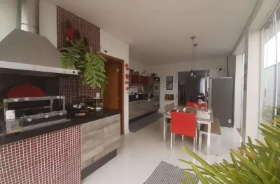 Casa à venda em jaguariúna, vila jorge zambon, com 2 suítes, com 160 m², condomínio panini