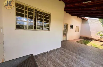 Casa para alugar em jaguariúna, jardim sylvio rinaldi i, com 1 quarto, com 70 m²