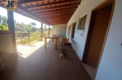 Casa à venda em Jaguariúna, Terras da Capela de Santo Antônio, com 3 quartos, com 212 m²