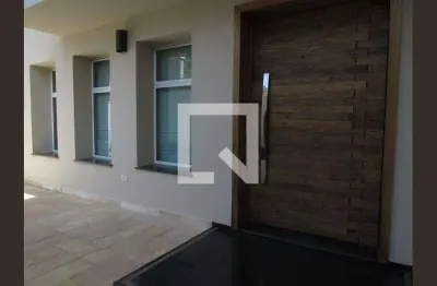 Casa com 5 quartos à venda na Rua Sessenta e Sete, 69, Centro, Osasco