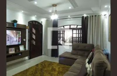 Casa com 3 quartos à venda na Rua Valdir Soares Lopes, São Pedro, Osasco