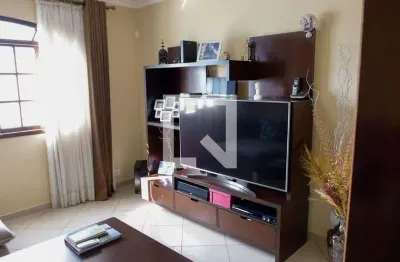 Casa com 3 quartos à venda na Rua Açucena, 309, Quitaúna, Osasco