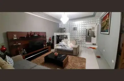 Casa com 3 quartos à venda na Rua Luzia Inácia Ascenso, 35, Bussocaba, Osasco