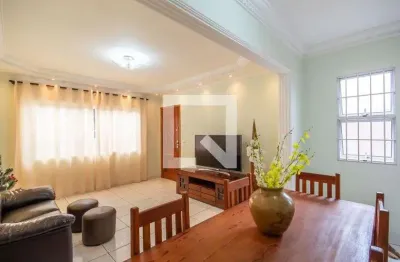 Casa com 3 quartos à venda na Rua Benedito de Campos, 74, Jaguaribe, Osasco