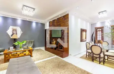 Casa com 3 quartos à venda na Rua Carolina Bizon Canos, 108, Bussocaba, Osasco