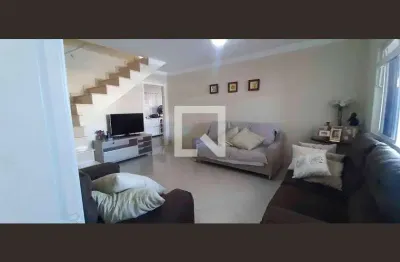 Casa com 3 quartos à venda no Quitaúna, Osasco 